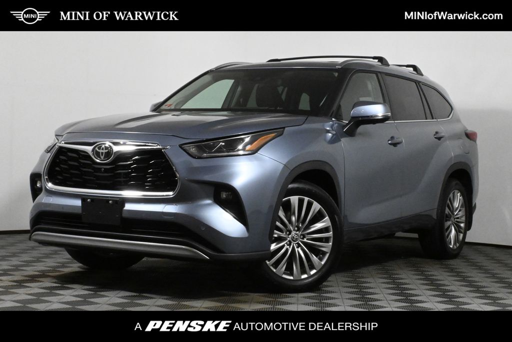 2023 Toyota Highlander Platinum -
                Warwick, RI