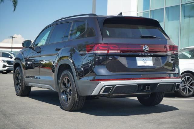 Thumbnail: 2026 Volkswagen Atlas - 3