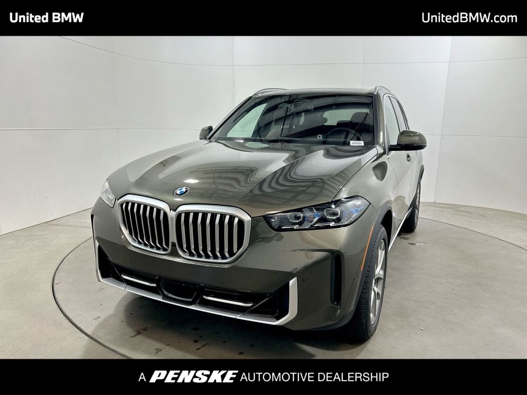 2026 BMW X5 xDrive40i Hero Image