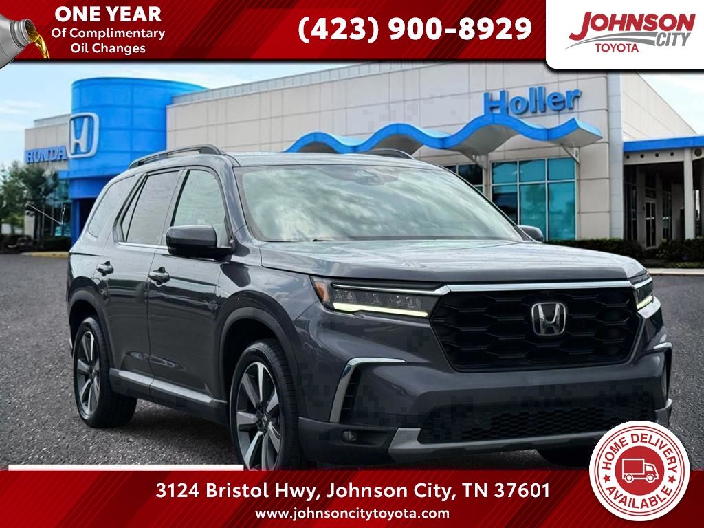 Gray (Modern Steel Metallic) 2023 Honda Pilot SUV / Crossover All-Wheel Drive Automatic
