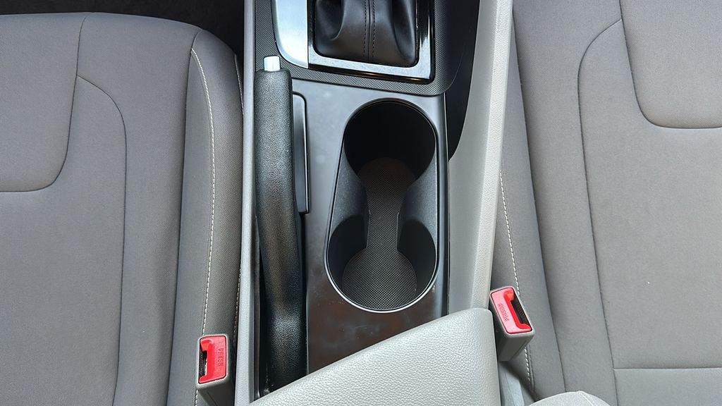 2024 Hyundai Elantra SEL White at Durrett Motor Company