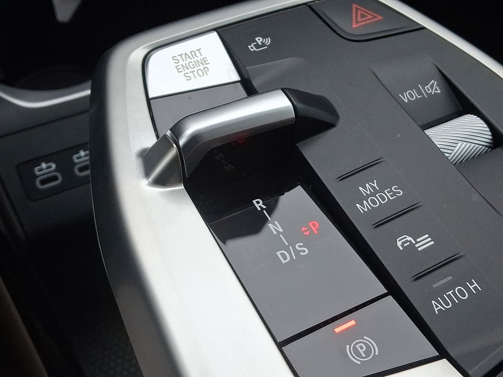 Thumbnail: 2025 BMW X1 - 16