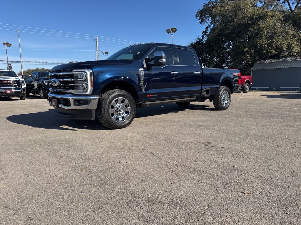 2025 Ford F-350 Super Duty King Ranch Crew Cab 4WD
