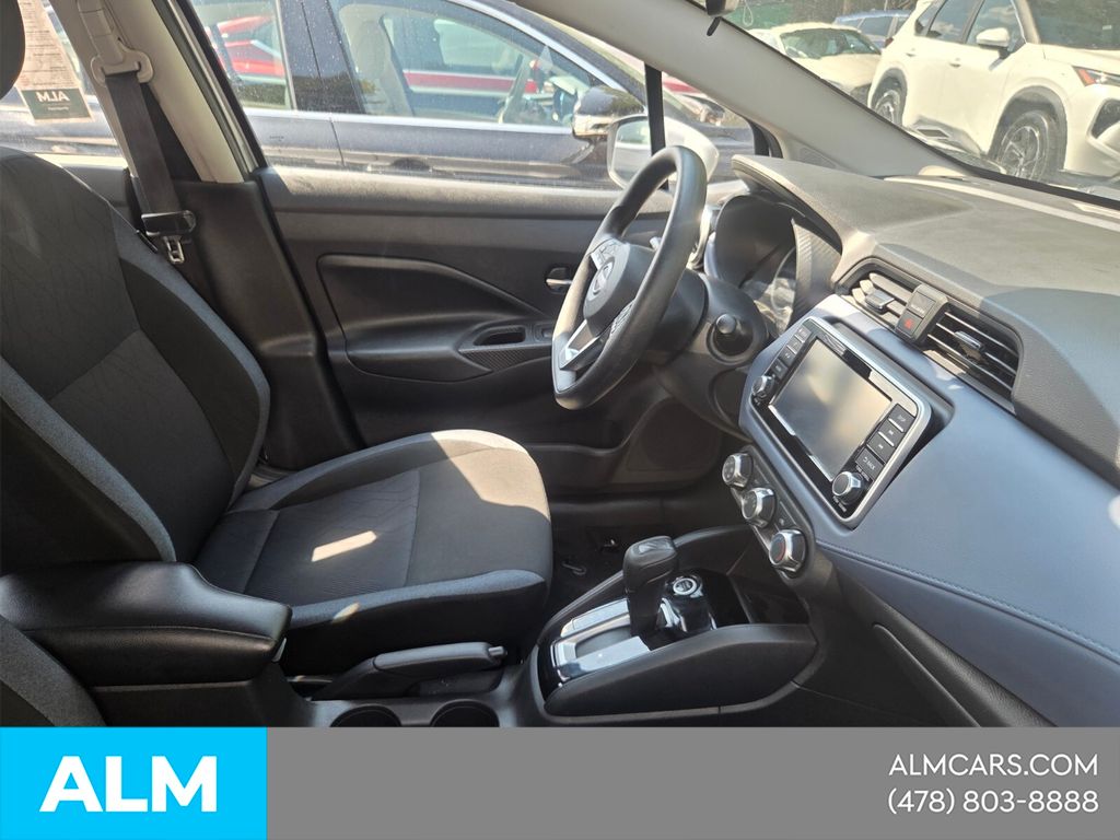 Used 2024 Silver Nissan 1.6 SV image 19
