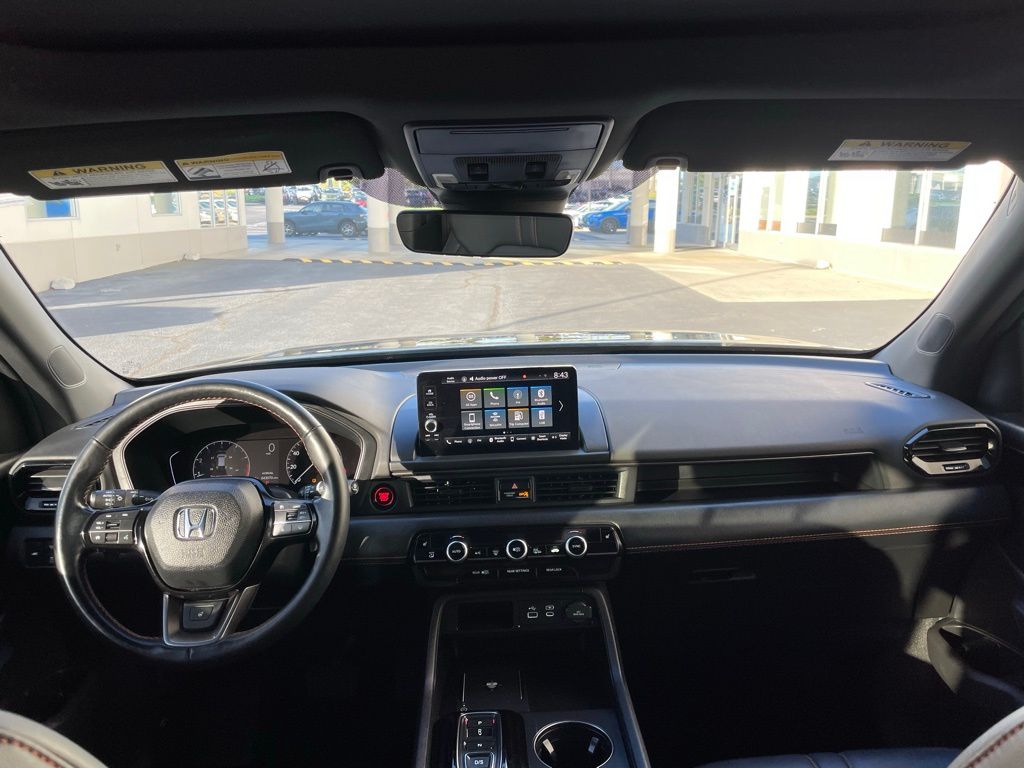 Thumbnail: 2023 Honda Pilot - 10