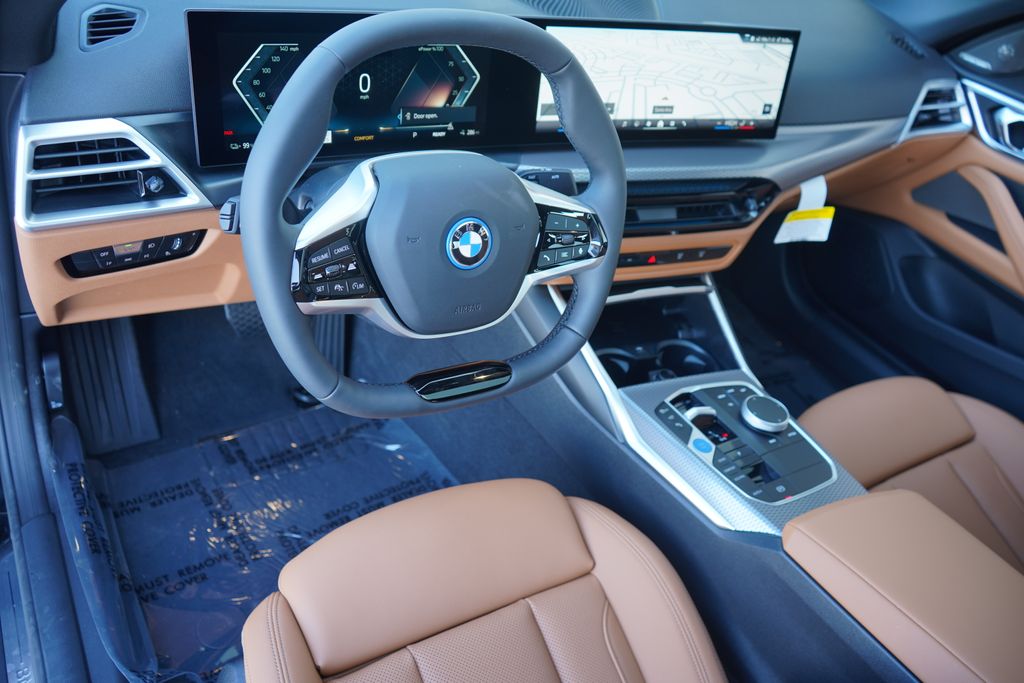 2025 BMW i4 eDrive40 11