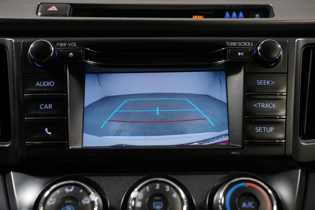 Thumbnail: 2017 Toyota RAV4 - 18