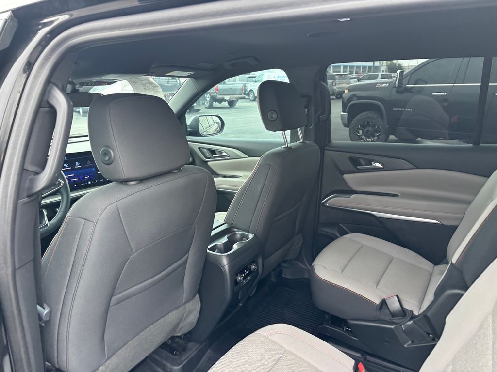 Used Car 2024 Chevrolet Traverse  Lt For Sale Under $40,000 In Austin, Texas