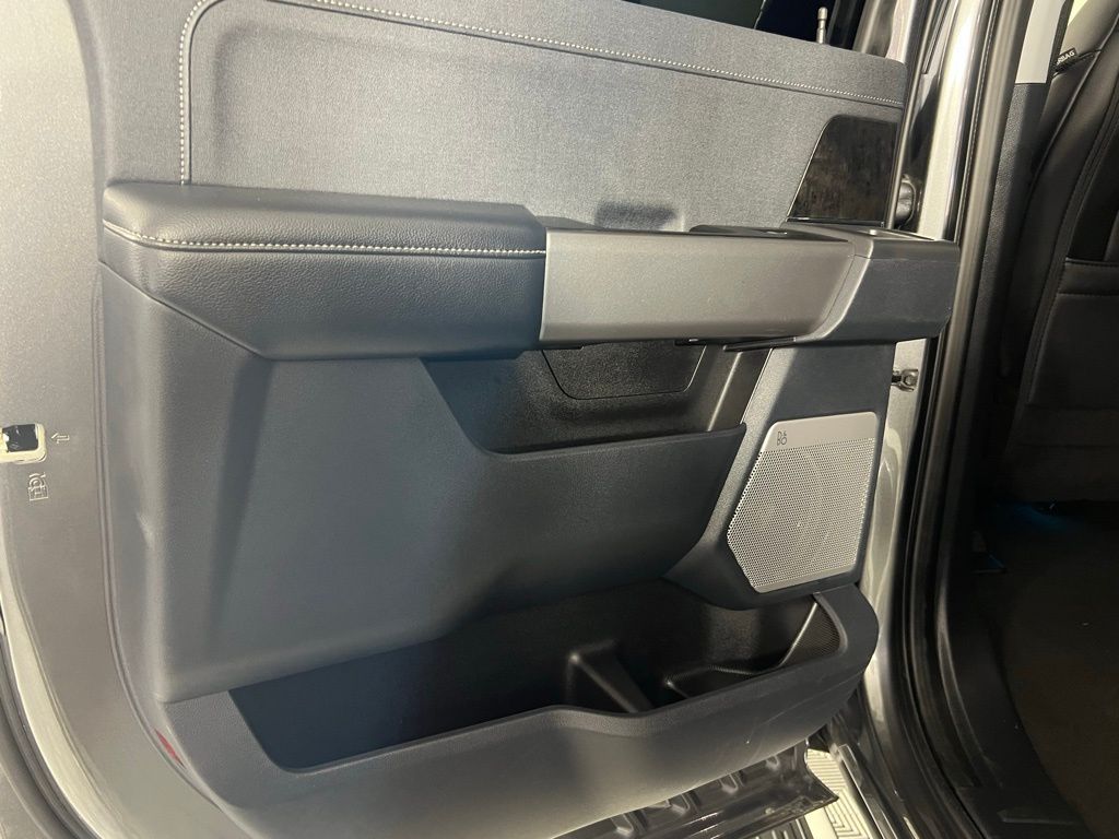 Used 2025 Gray Ford Lariat image 25