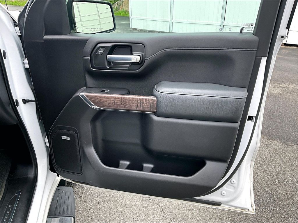 2020 GMC Sierra 1500 — photo 12