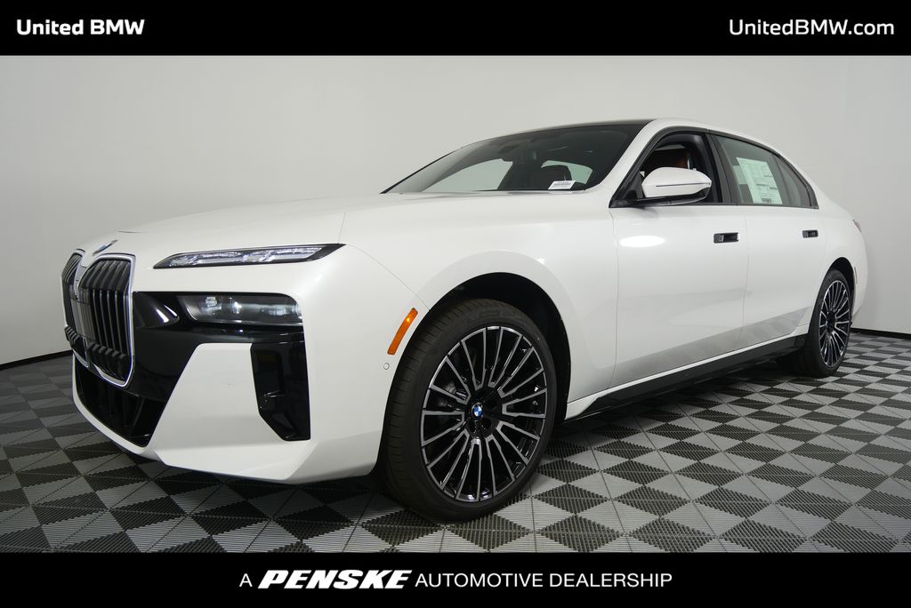 Thumbnail: 2025 BMW 7 Series - 8