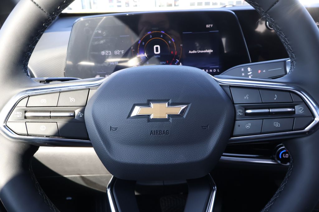 Thumbnail: 2026 Chevrolet Equinox - 22
