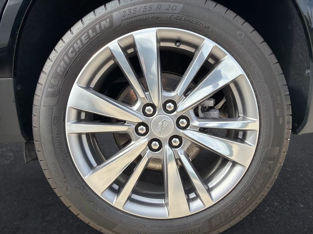 Thumbnail: 2024 Cadillac XT5 - 31