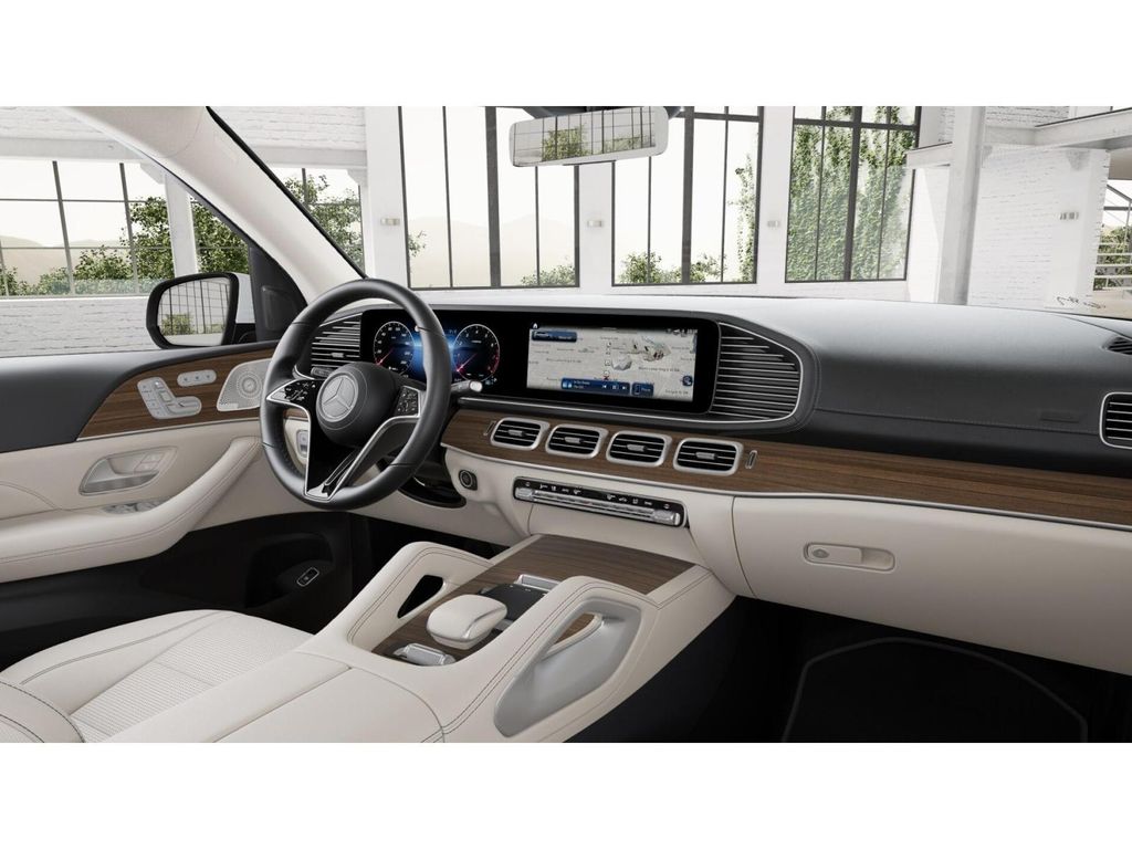 2025 Mercedes Benz GLS 450 4MATIC photo 6