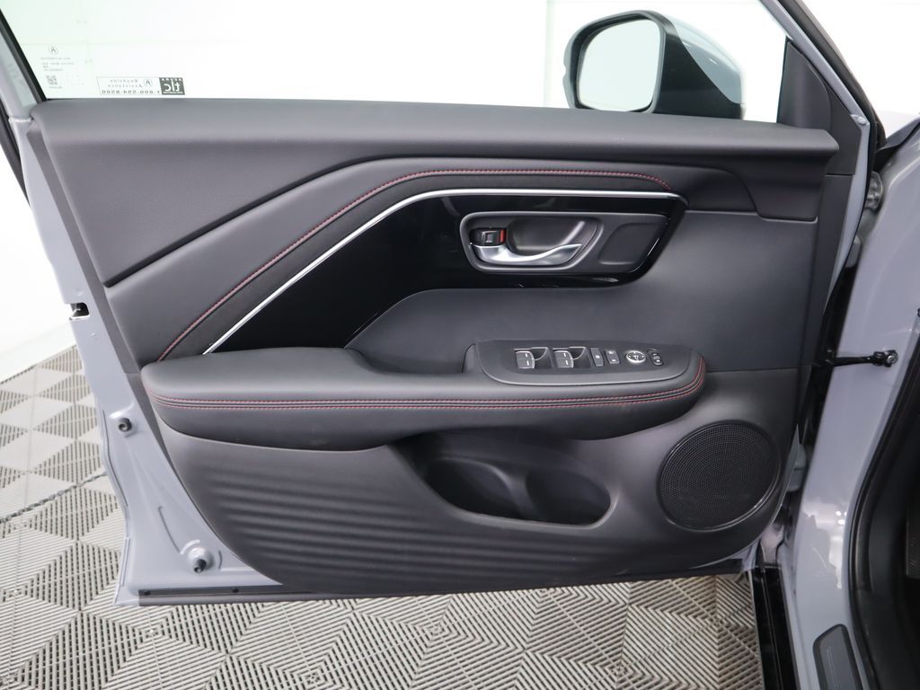 Thumbnail: 2025 Acura ADX - 25