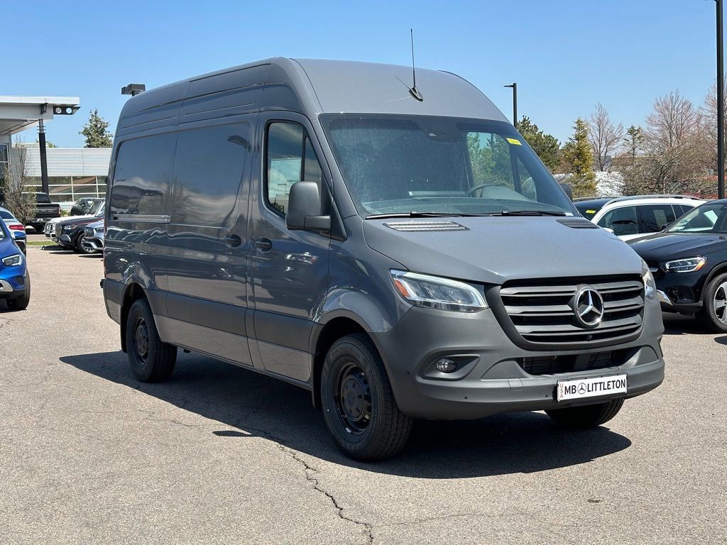 2024 Mercedes-Benz Sprinter 2500 Cargo 144 WB 6