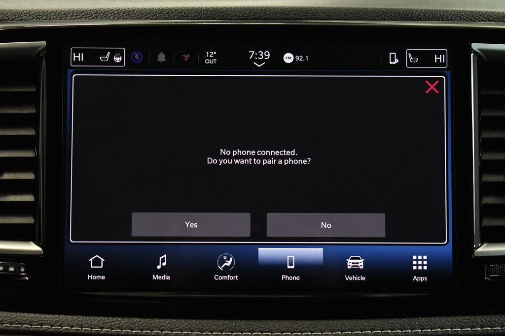 Used 2026 Black Chrysler Select image 37