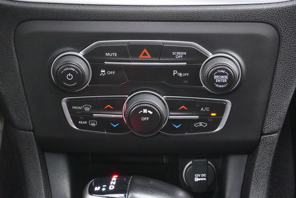 Used Car 2020 Dodge Charger  Sxt For Sale Under $20,000 In Weatherford, Texas