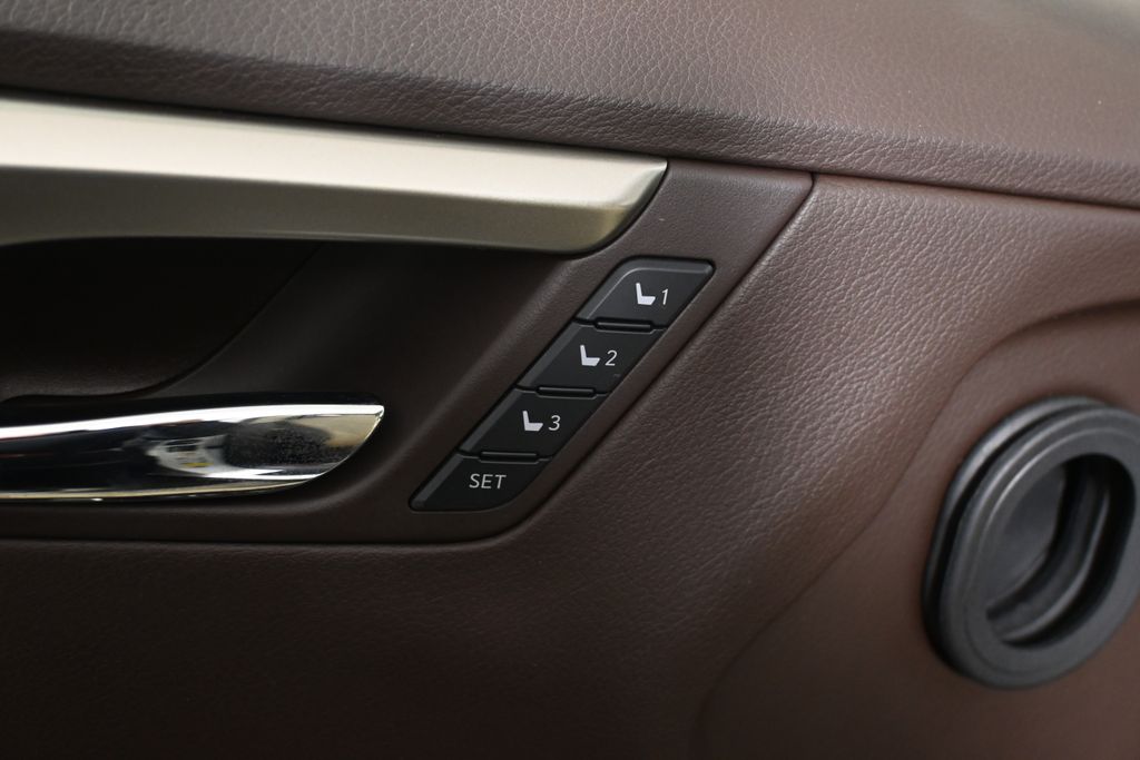 Thumbnail: 2017 Lexus RX - 29