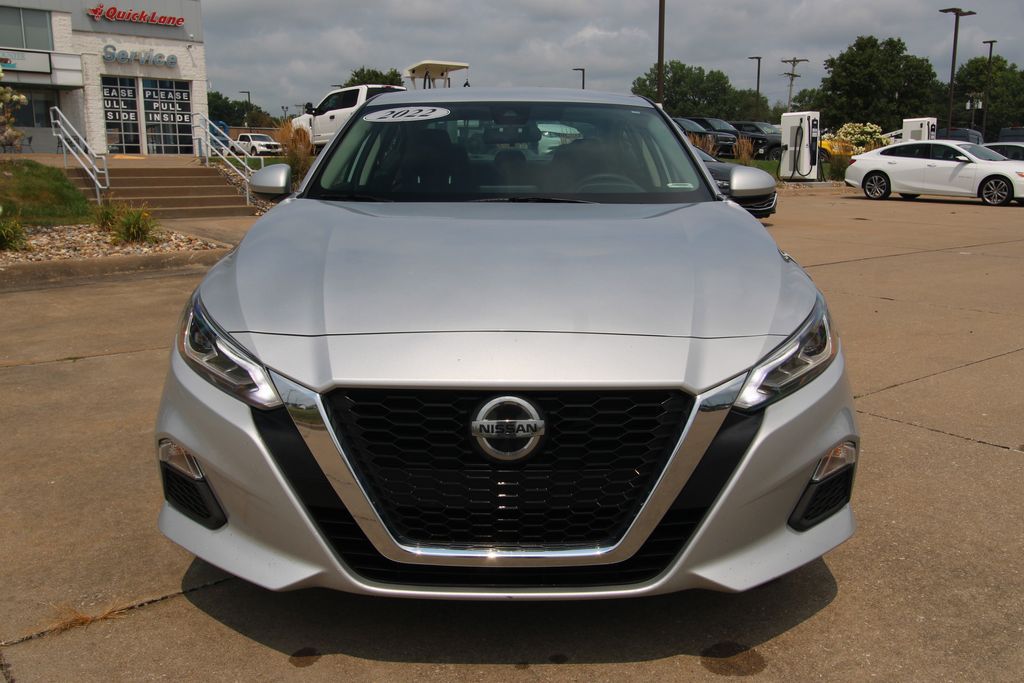 Used 2022 Nissan Altima Sedan