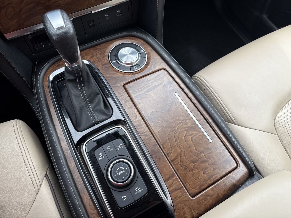 2023 Nissan Armada SL - 8