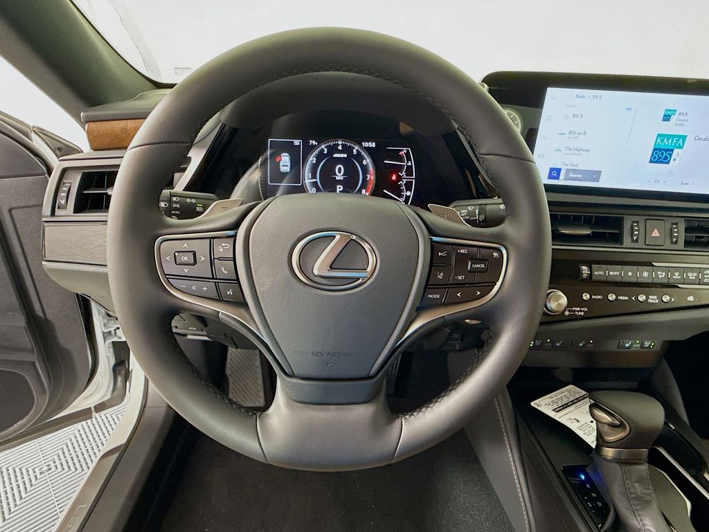 Thumbnail: 2025 Lexus ES - 10