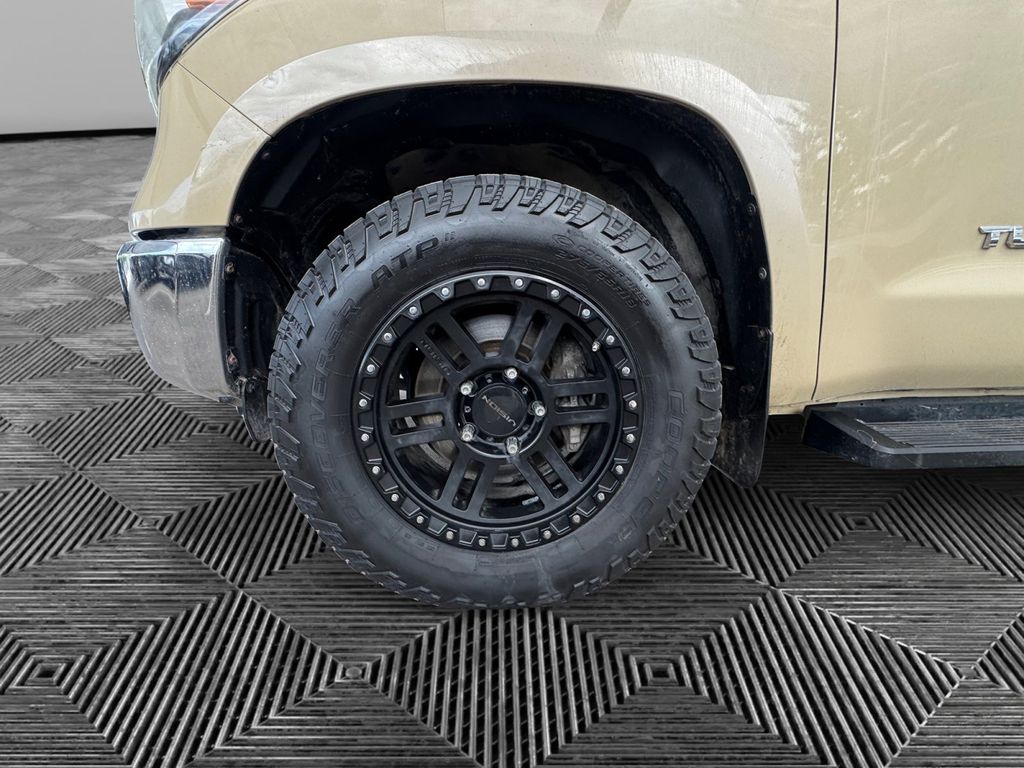 Used Car 2020 Toyota Tundra  Sr5 For Sale Under $30,000 In Round Rock, Texas