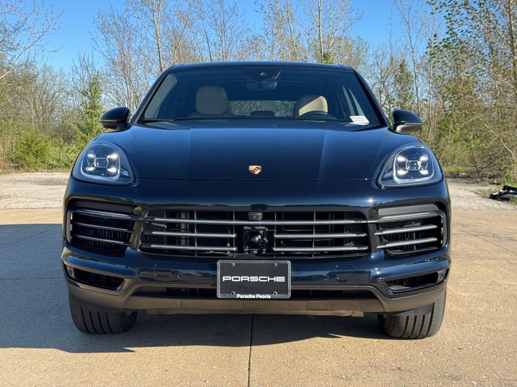 2023 Cayenne picture #9