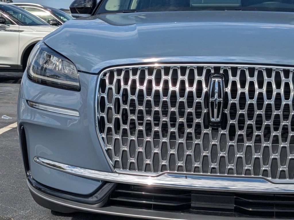2025 Lincoln Corsair Premiere