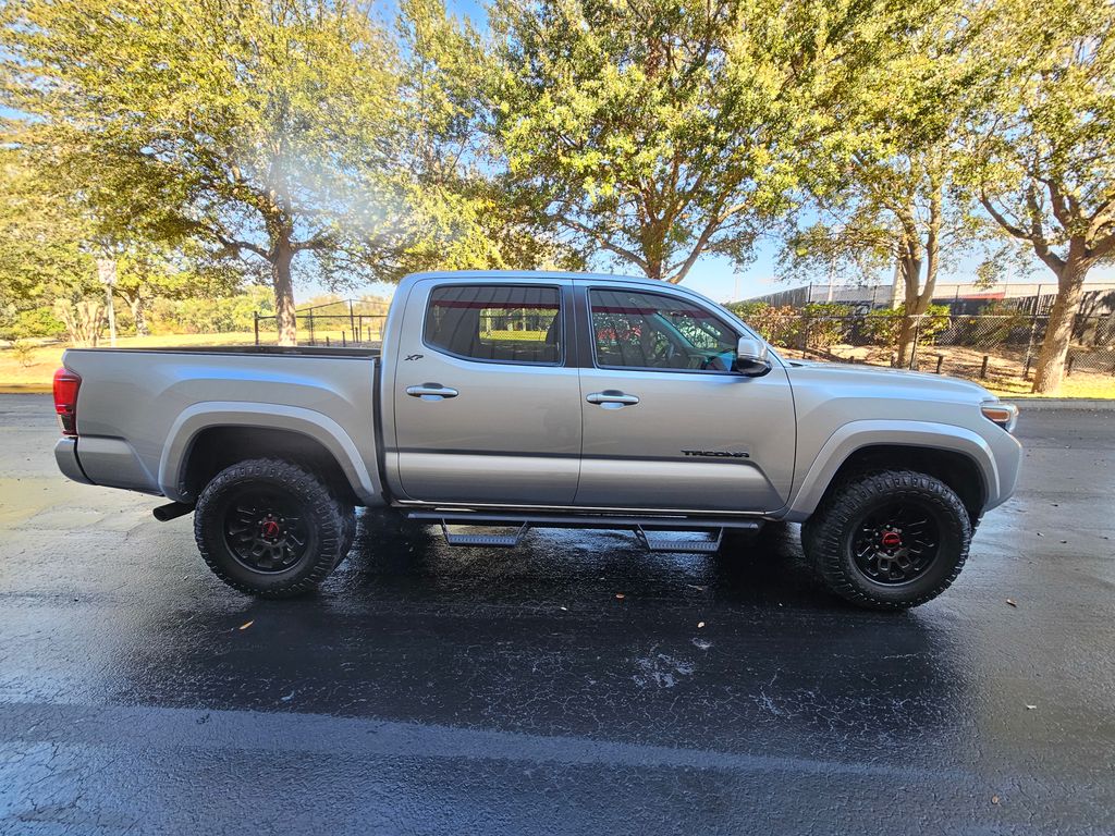 2022 Toyota Tacoma SR5 6