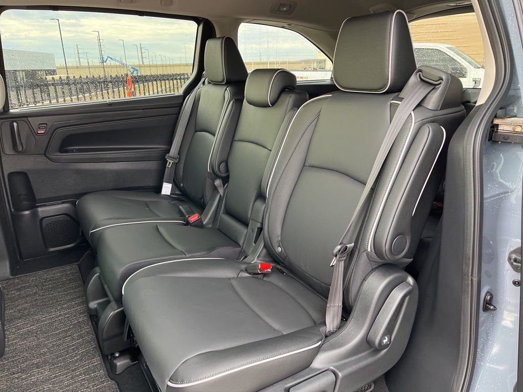 Thumbnail: 2026 Honda Odyssey - 14