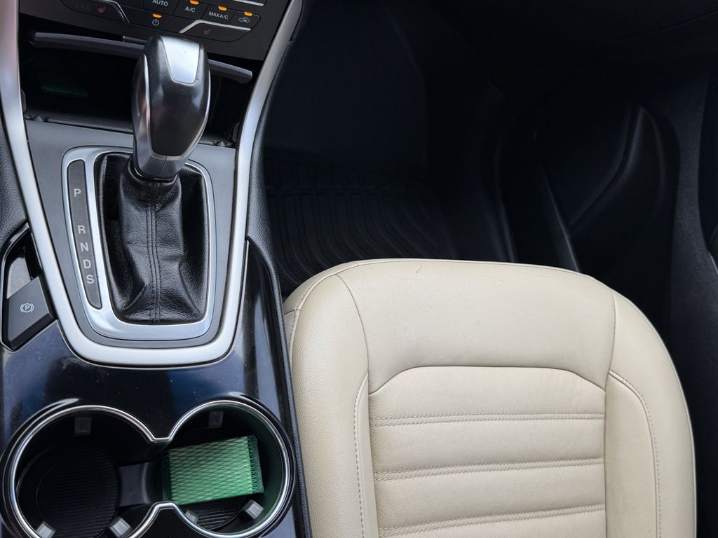 used 2015 Ford Edge car, priced at $9,692