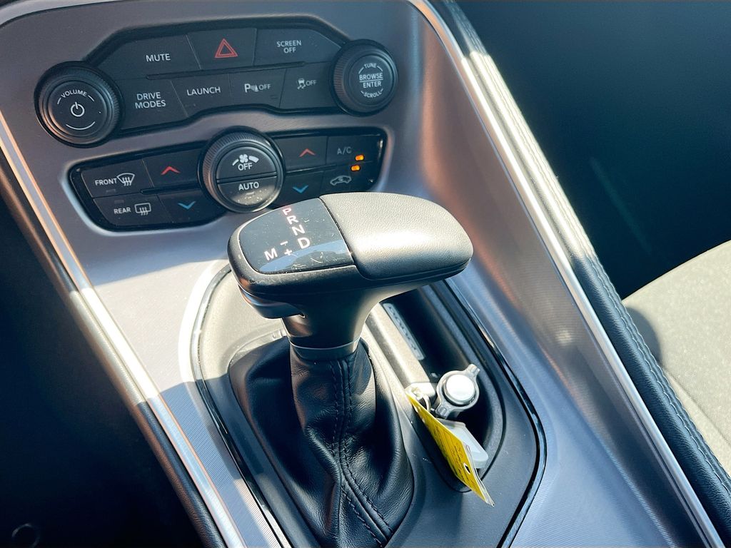 Used 2022 White Dodge R/T Scat Pack image 16