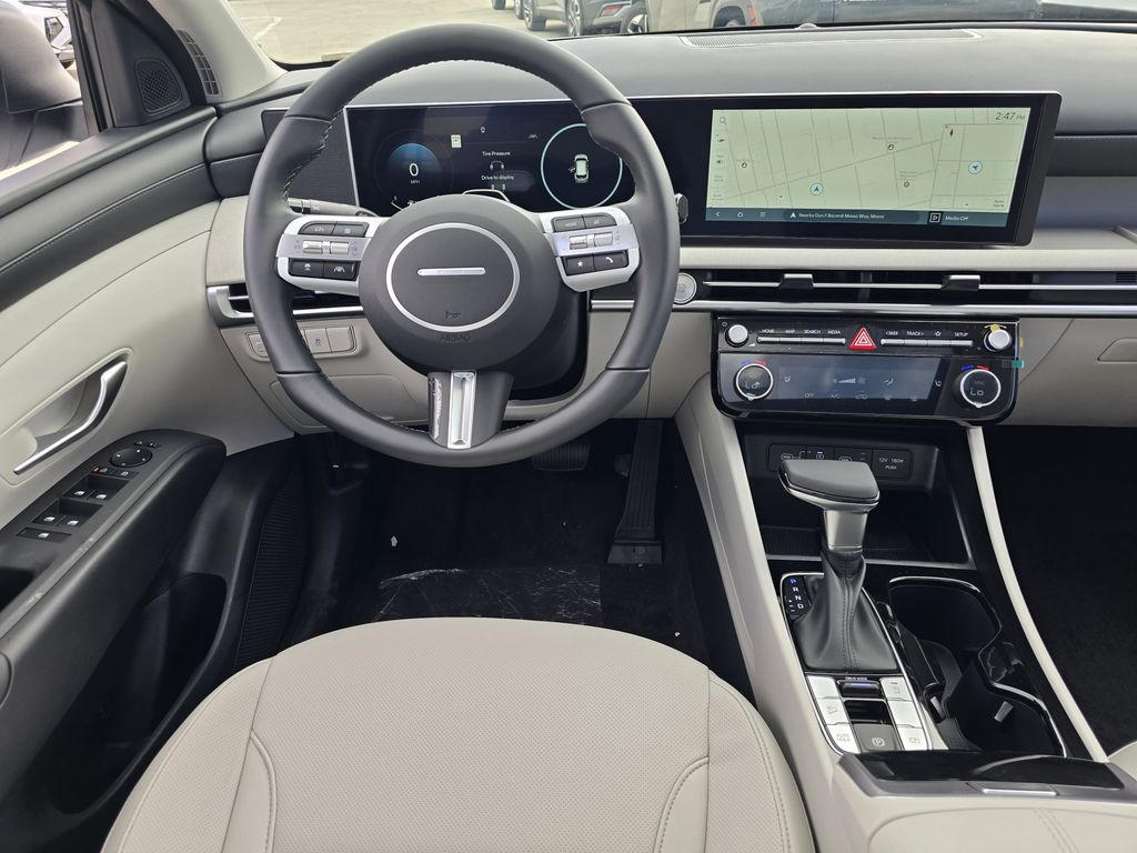 New 2026 Green Hyundai SEL Premium image 8