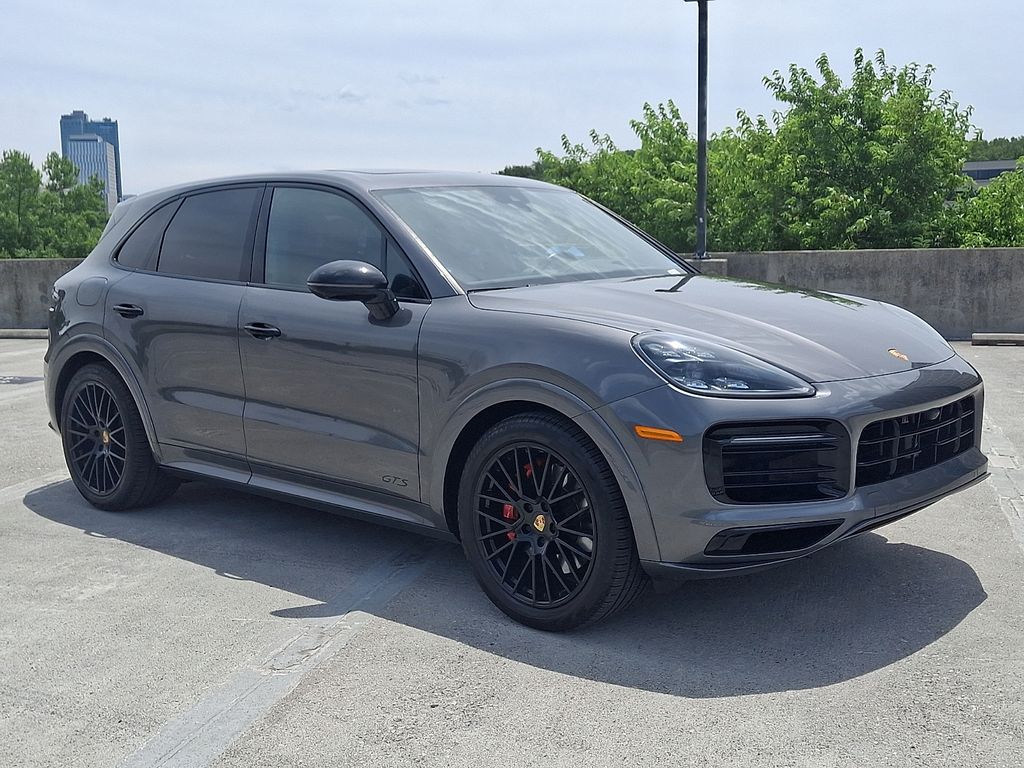Thumbnail: 2023 Porsche Cayenne - 7