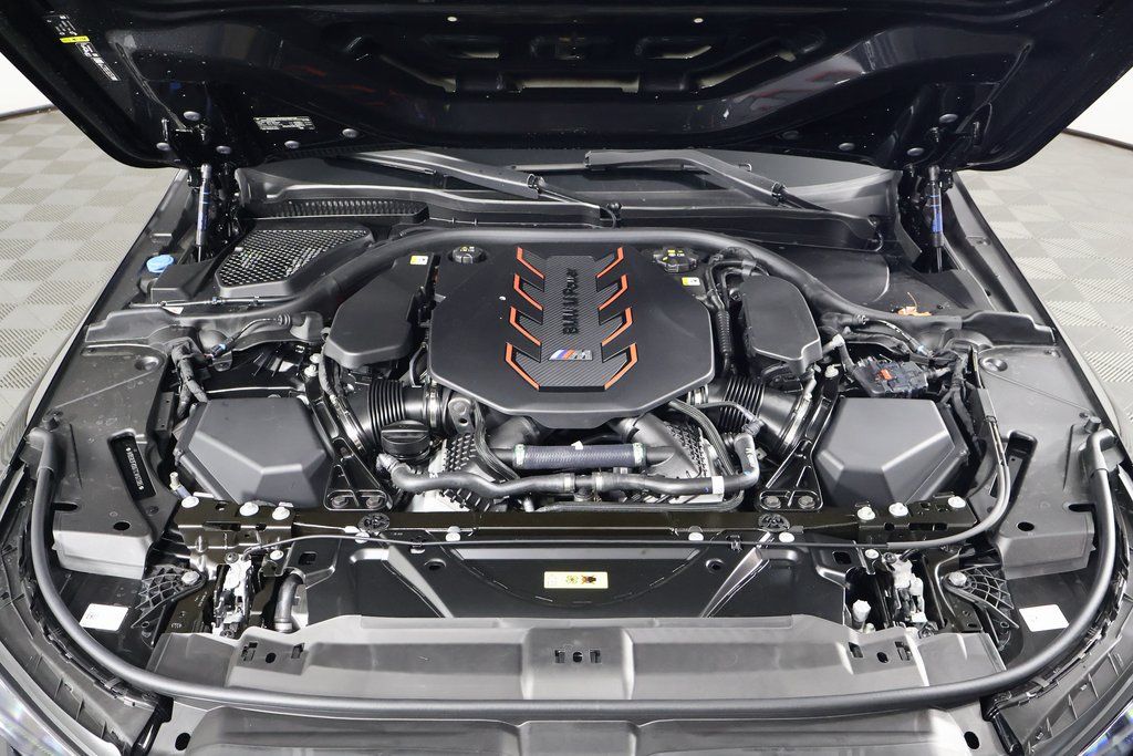 Thumbnail: 2026 BMW M5 - 9