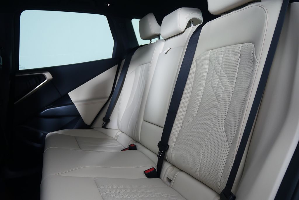 Thumbnail: 2025 BMW X3 - 14