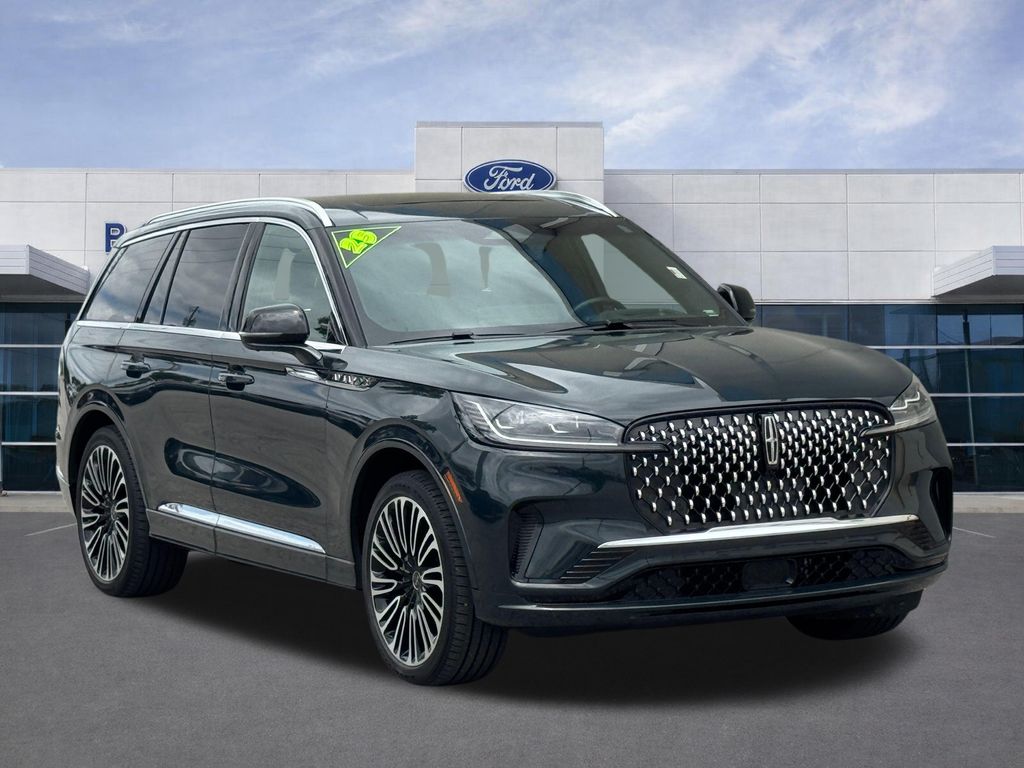 Used 2025 Lincoln Aviator Black Label with VIN 5LM5J9XC2SGL00522 for sale in Kansas City