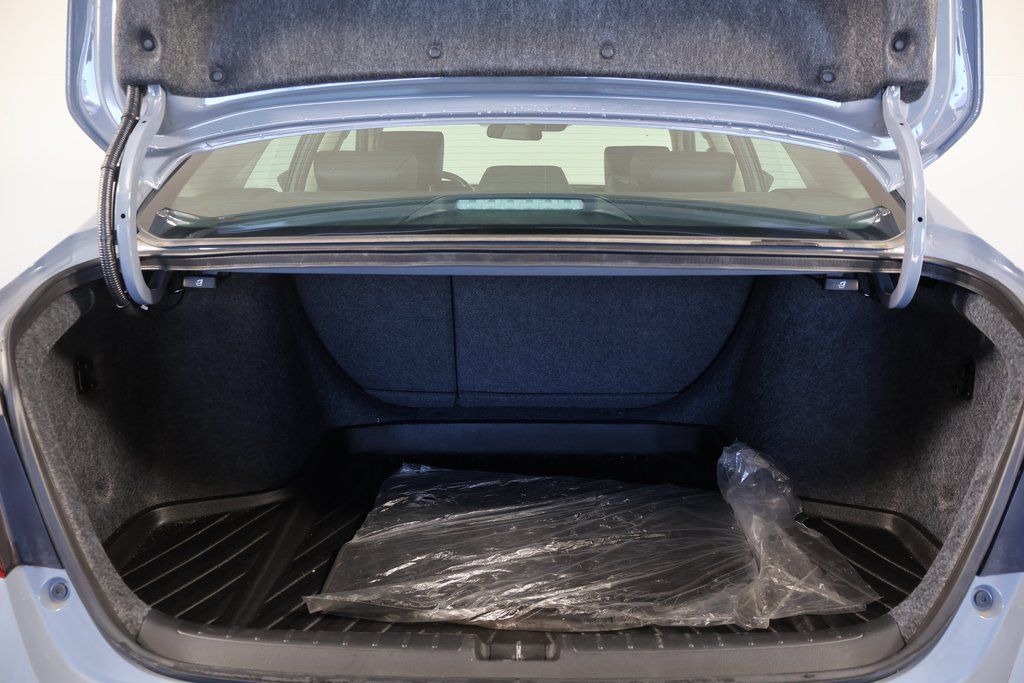 Thumbnail: 2022 Honda Accord - 14