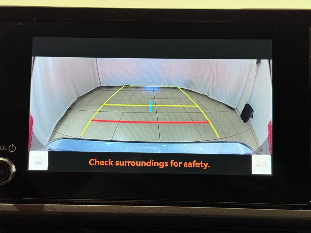 Thumbnail: 2025 Toyota Camry - 26