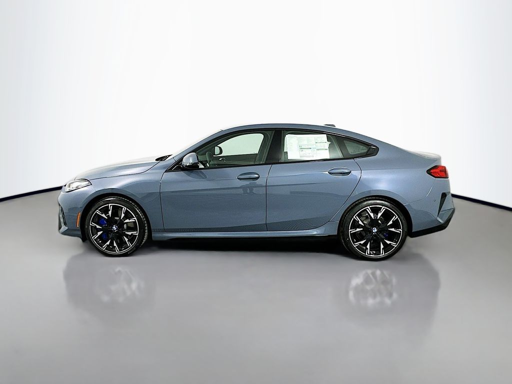 Thumbnail: 2026 BMW 2 Series - 8
