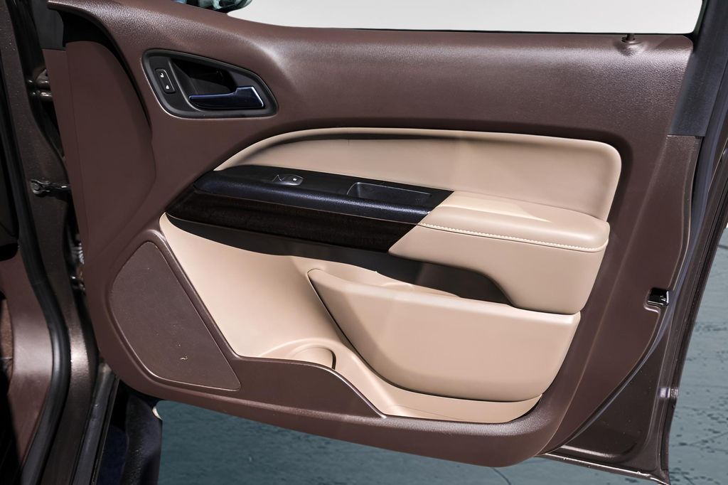 Used Car 2020 Gmc Canyon  Slt For Sale Under $30,000 In Austin, Texas