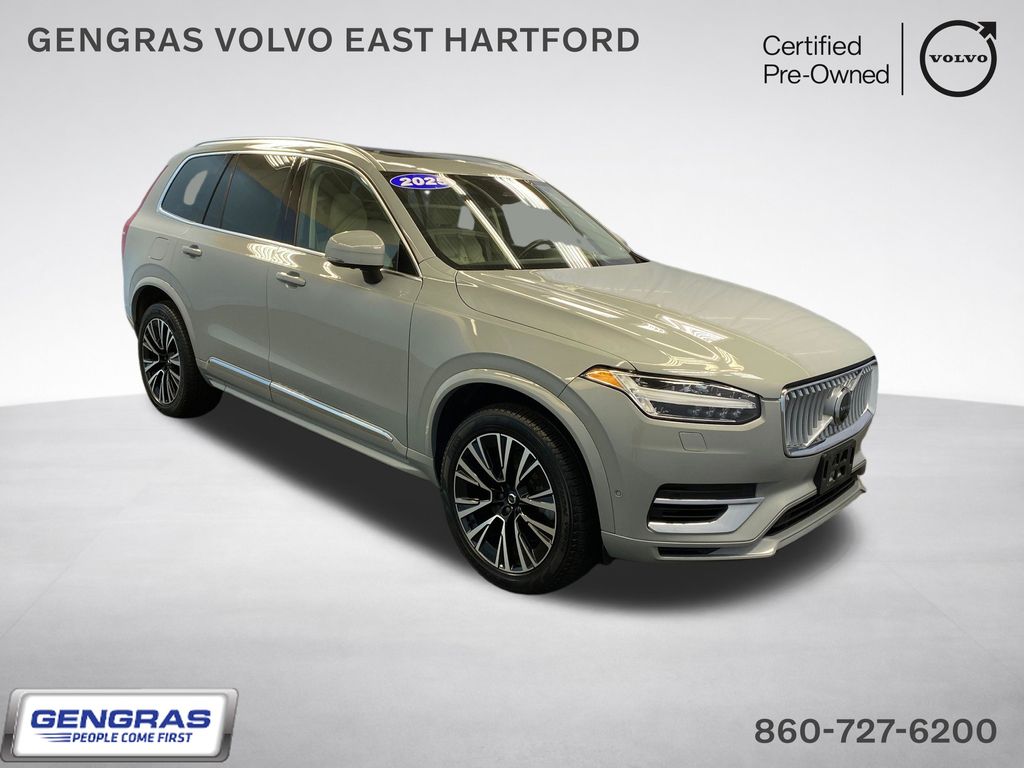2025 Volvo XC90 Recharge T8 Plus Bright Theme 7-Passenger eAWD