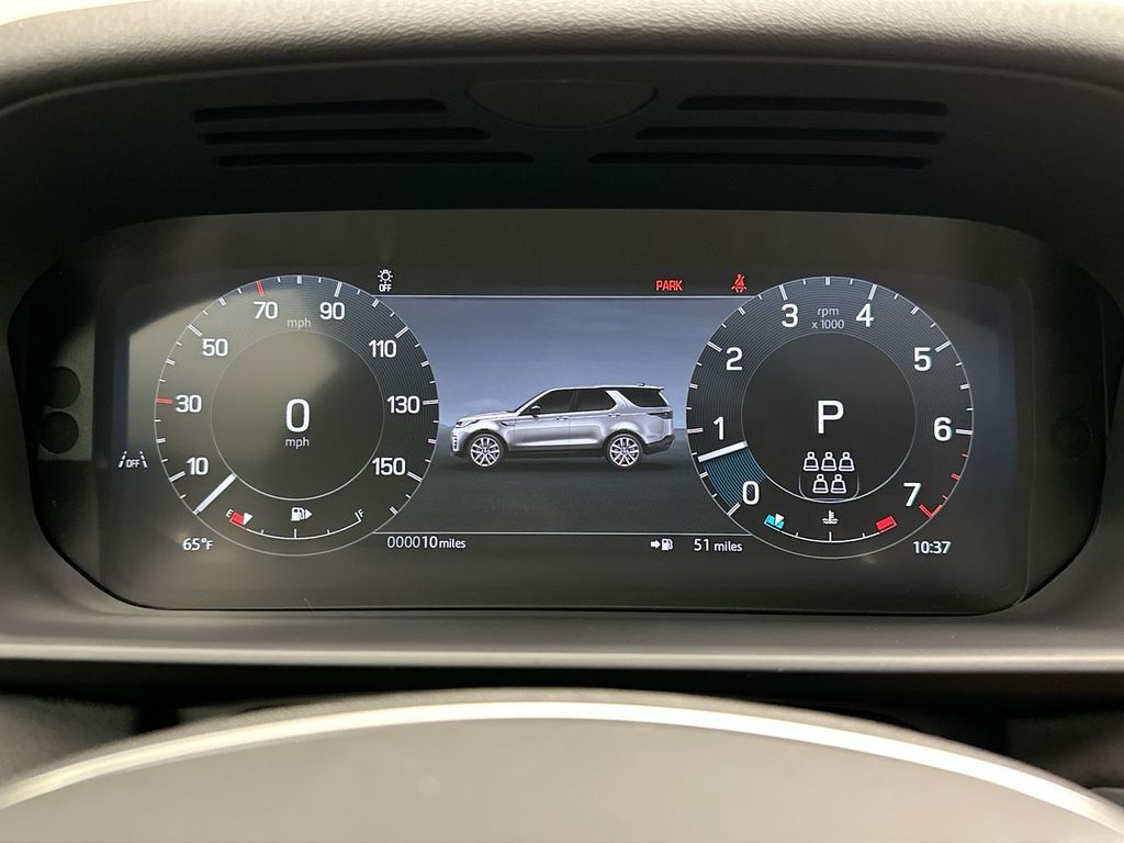 2025 Land Rover Discovery S 15