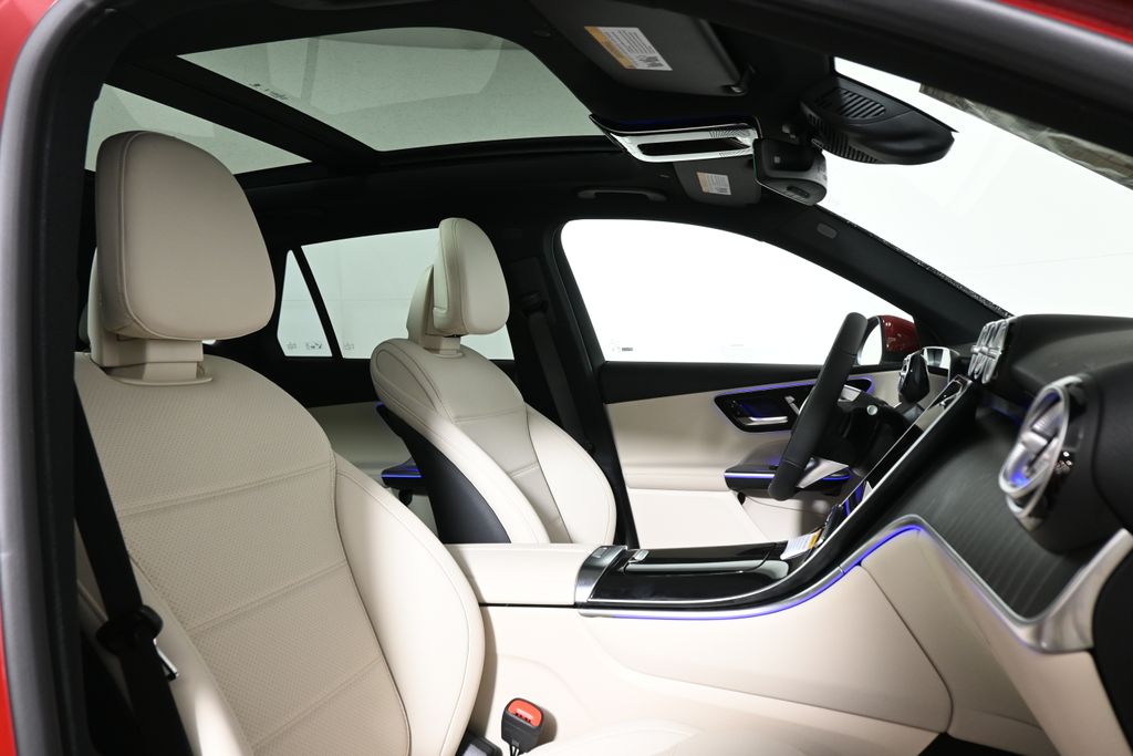 Thumbnail: 2026 Mercedes-Benz GLC - 21