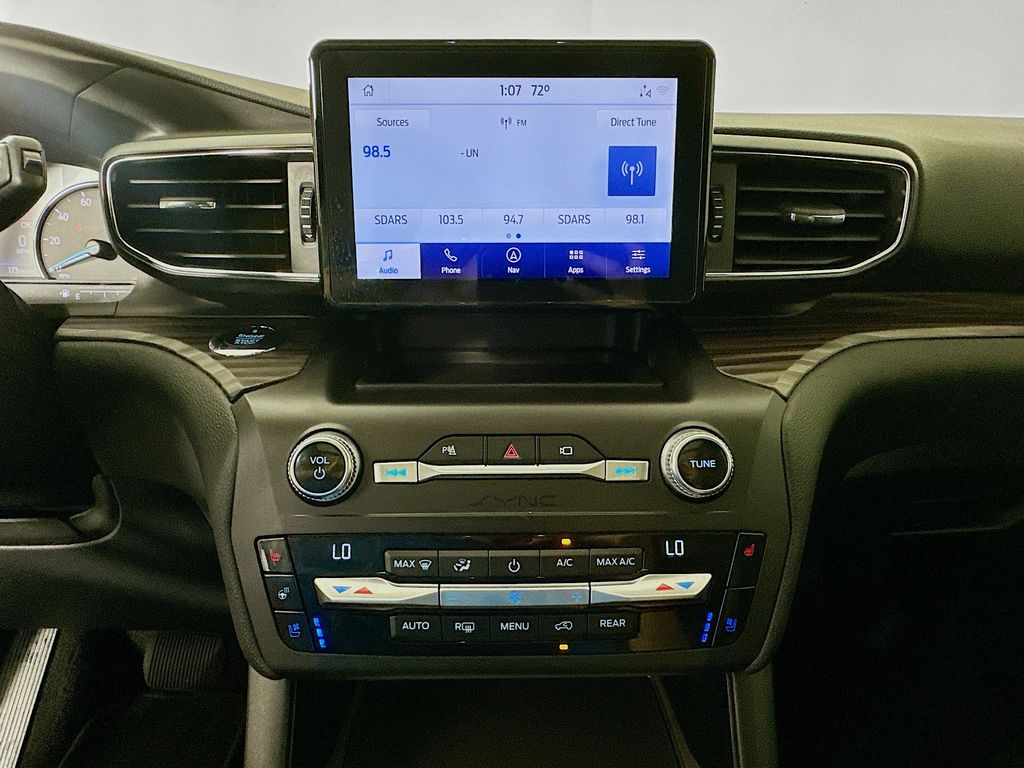 Thumbnail: 2020 Ford Explorer - 15