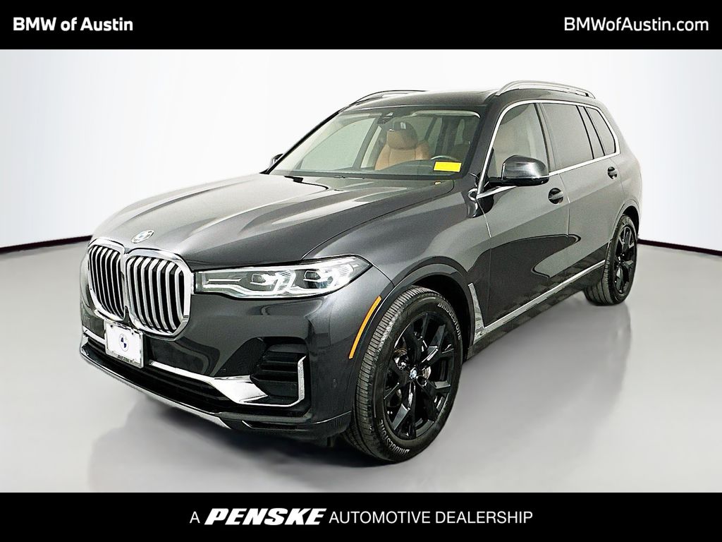 2022 BMW X7 xDrive40i Hero Image
