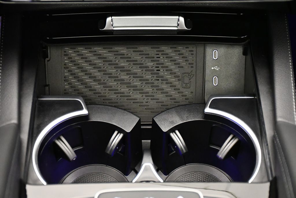 Thumbnail: 2026 Mercedes-Benz GLE - 31