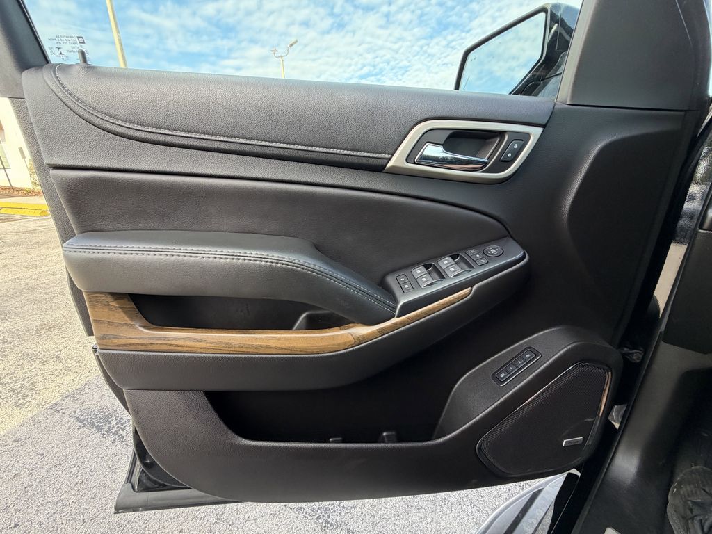 used 2018 GMC Yukon car, priced at $23,991