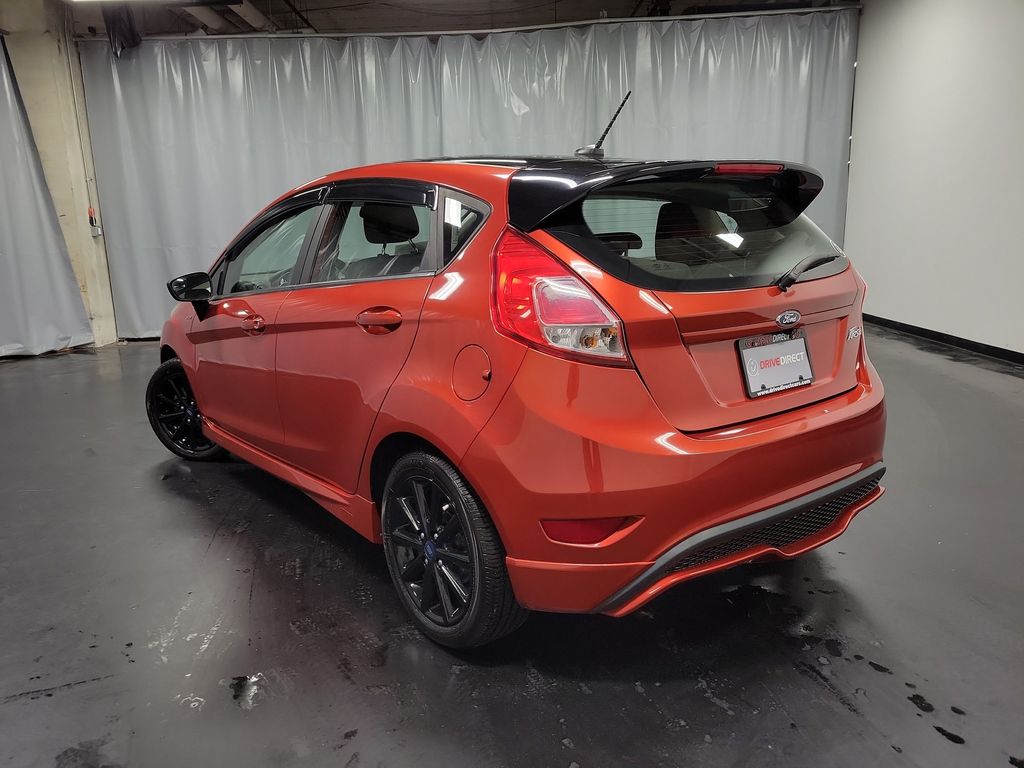 View vehicle photo 6